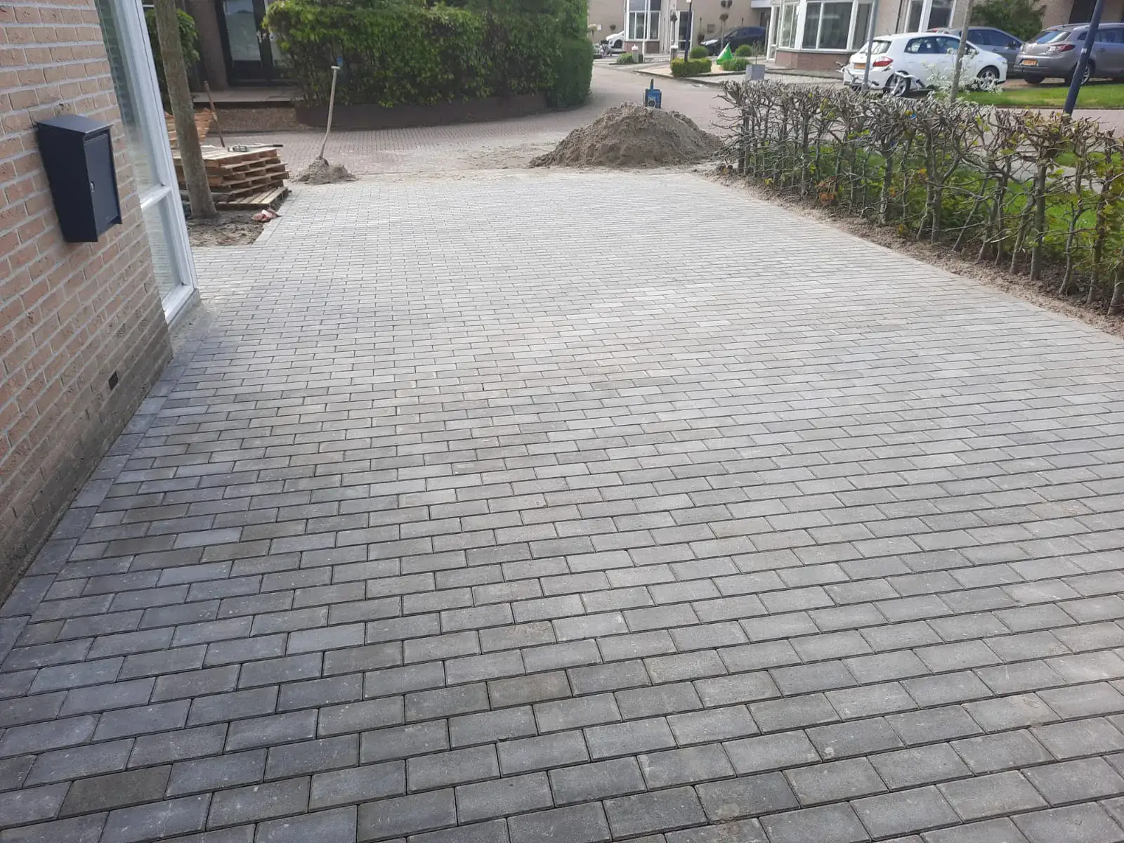 Strakke oprit in Grou